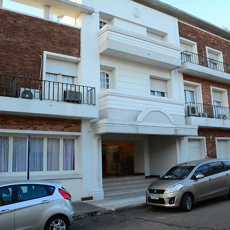 Hotel Crown Melo Dış mekan fotoğraf