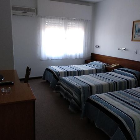 Hotel Crown Melo Dış mekan fotoğraf