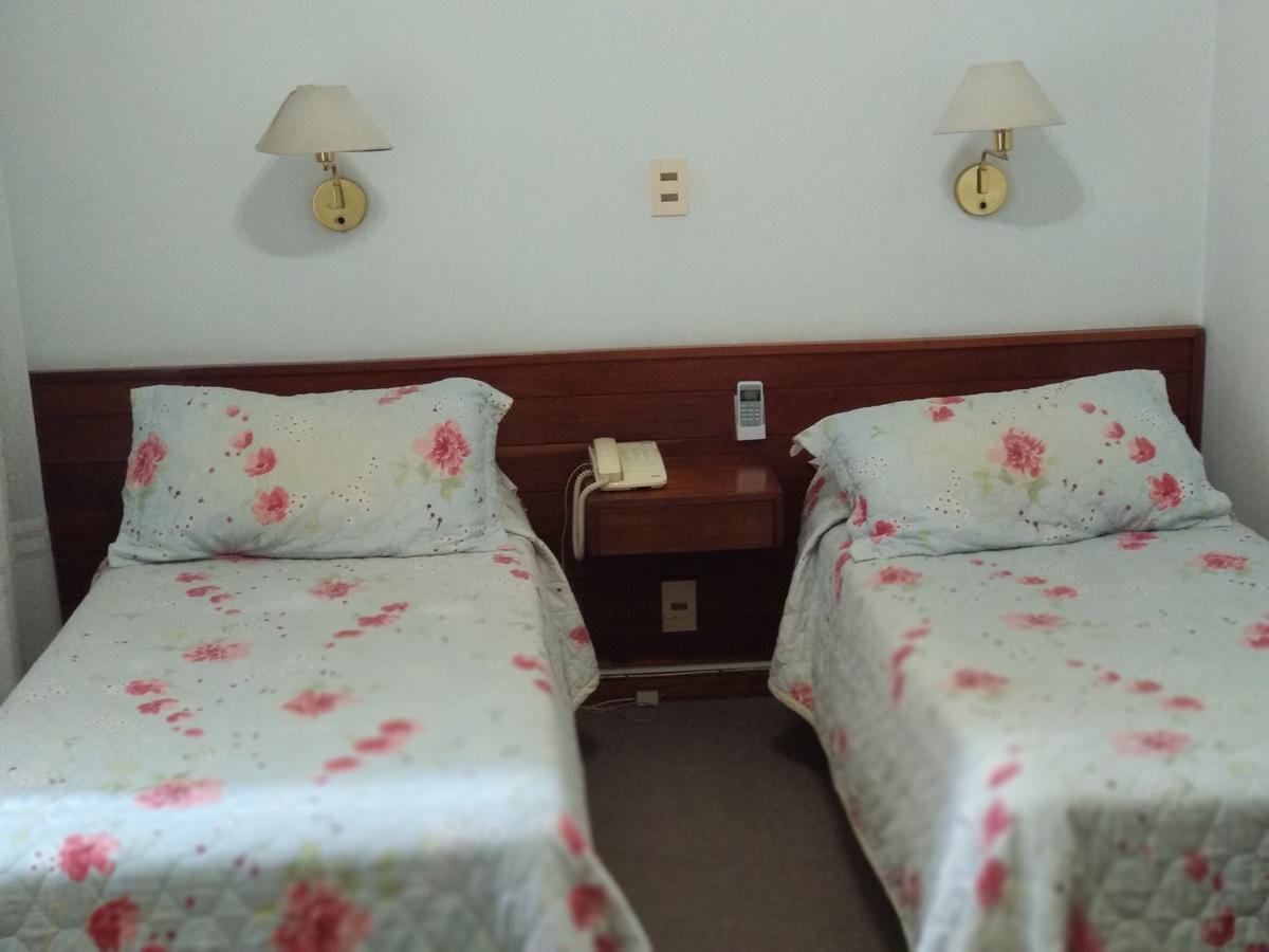 Hotel Crown Melo Dış mekan fotoğraf