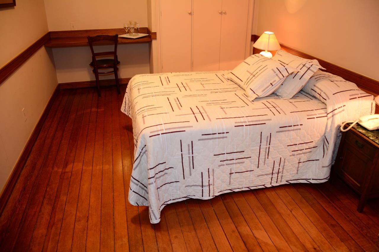 Hotel Crown Melo Dış mekan fotoğraf