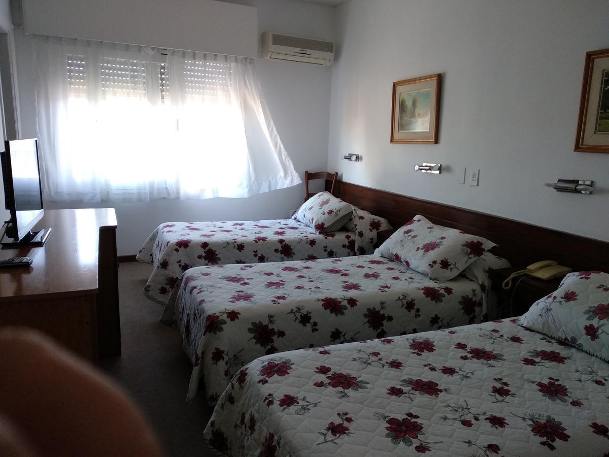 Hotel Crown Melo Dış mekan fotoğraf